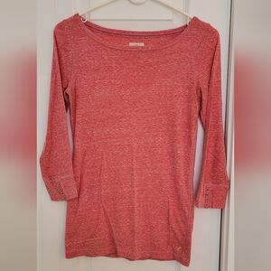 American Eagle size small heathered red